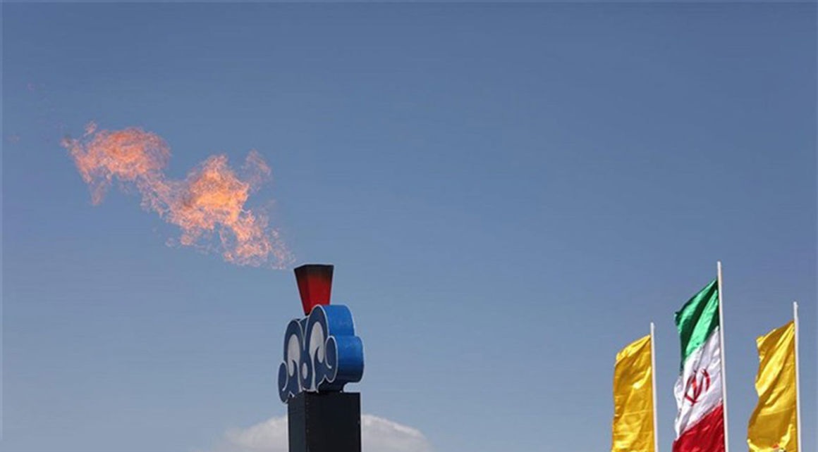 اجرای پویش «گرما برای همه» در استان فارس 4 اجرای پویش «گرما برای همه» در استان فارس