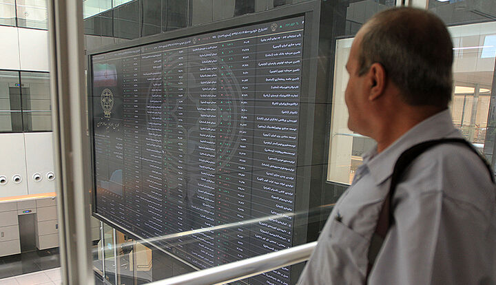 اثر متفاوت افزایش مالیات ارزش افزوده بر بازار سهام