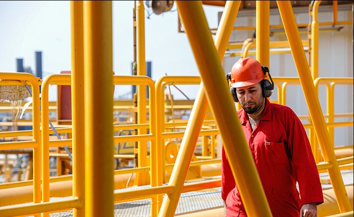 پیشبینی تولید و بهرهدهی چاههای شرکت نفت فلات قاره 1 پیشبینی تولید و بهرهدهی چاههای شرکت نفت فلات قاره