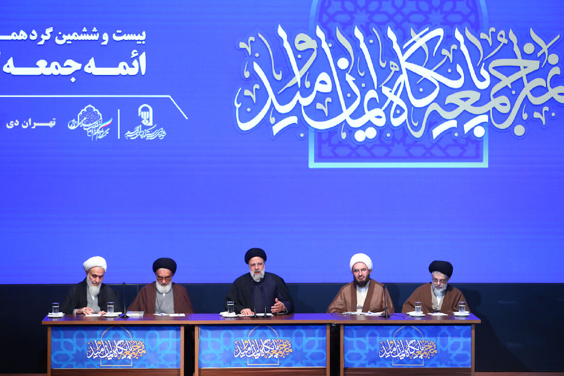 مهار گازهای مشعل و همراه نفت به همت وزارت نفت دولت سیزدهم 2 مهار گازهای مشعل و همراه نفت به همت وزارت نفت دولت سیزدهم